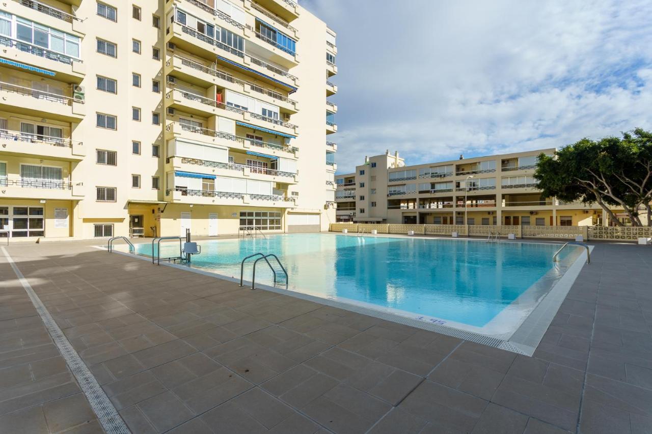 טורמולינוס Malagasuite Carihuela Seaview מראה חיצוני תמונה